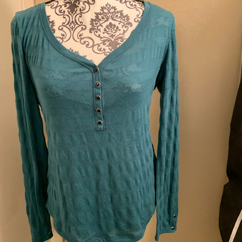Guess green striped Henley with snaps size large